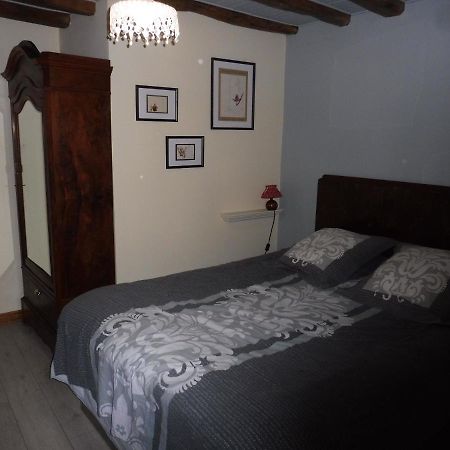 Bed and Breakfast Chambre D'Hotes Des 3 Ifs Vernot Exterior foto