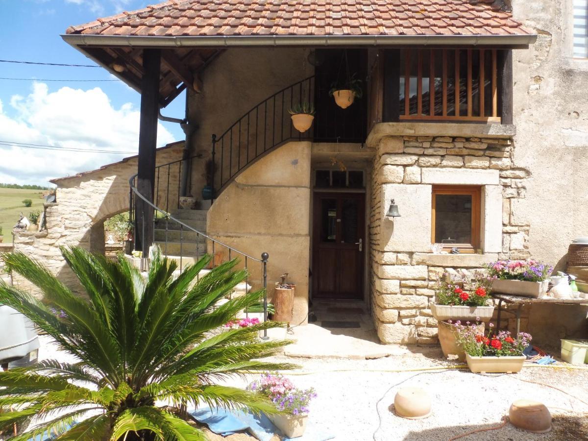 Bed and Breakfast Chambre D'Hotes Des 3 Ifs Vernot Exterior foto